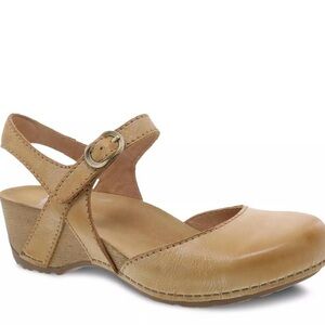 Dansko Tan Leather Wedge Sandals (Tiffani)